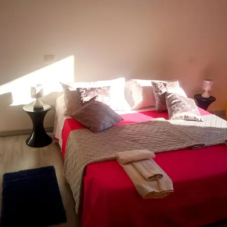 Olbia Suite Double Rooms In Old House Pensión Olbia